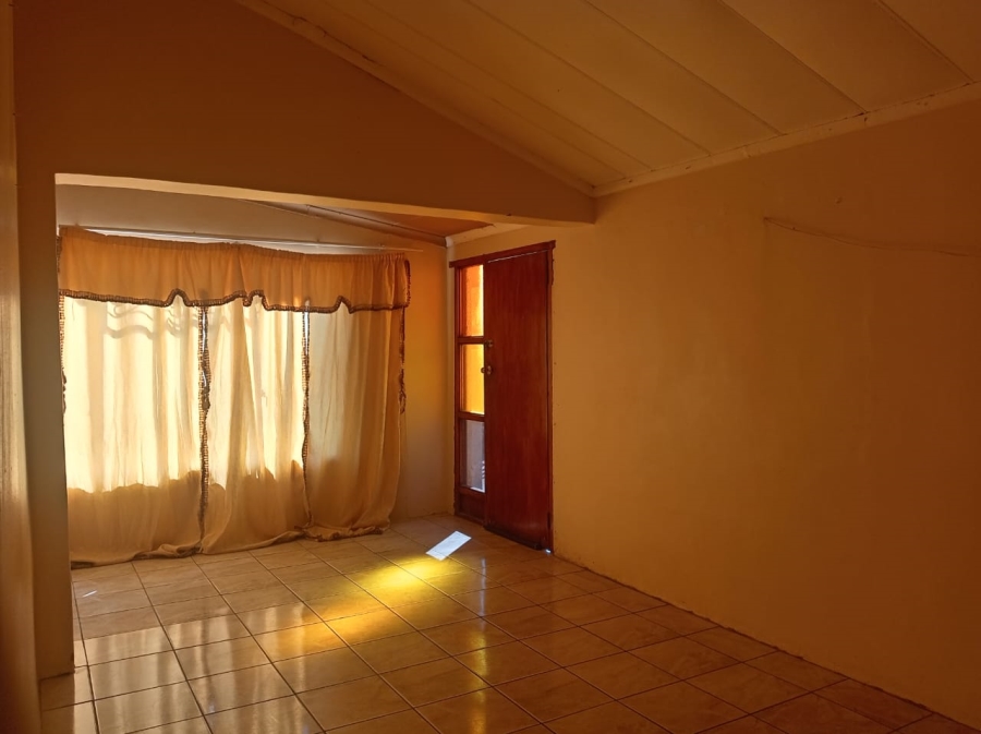 2 Bedroom Property for Sale in Roodepan Northern Cape